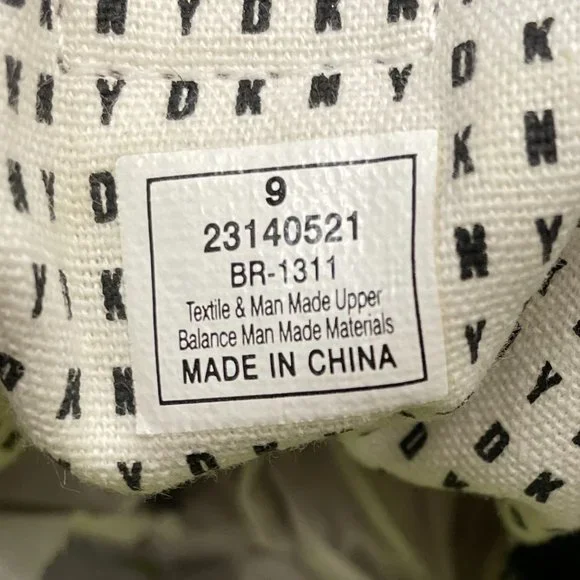 DKNY BARBARA STUDS SNEAKERS **VERY RARE** - Picture 8 of 9